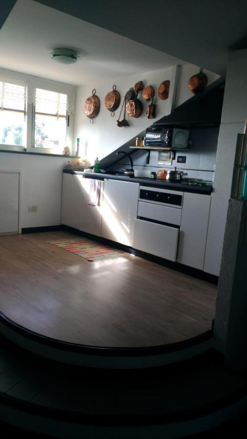 Appartamento Casa Lilli Vallecrosia Esterno foto