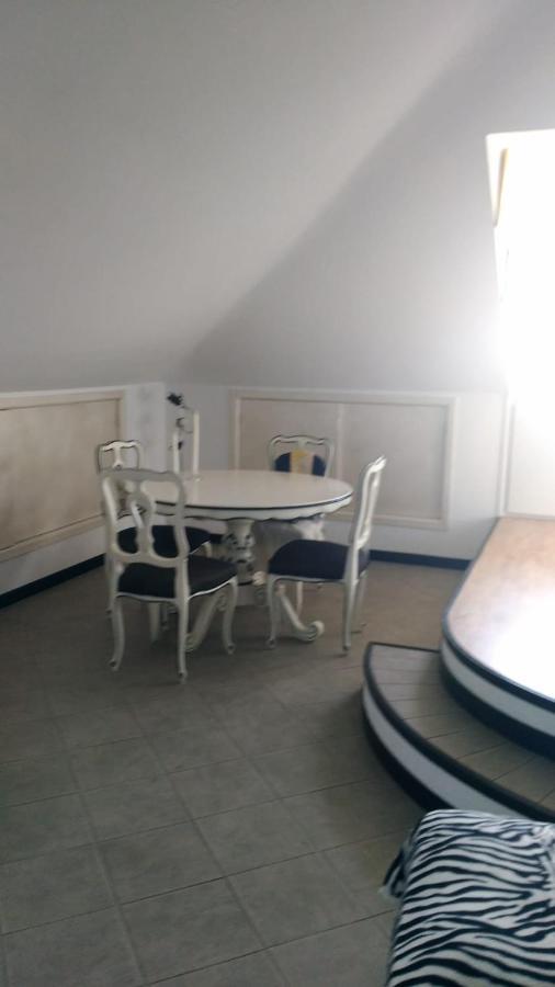 Appartamento Casa Lilli Vallecrosia Esterno foto