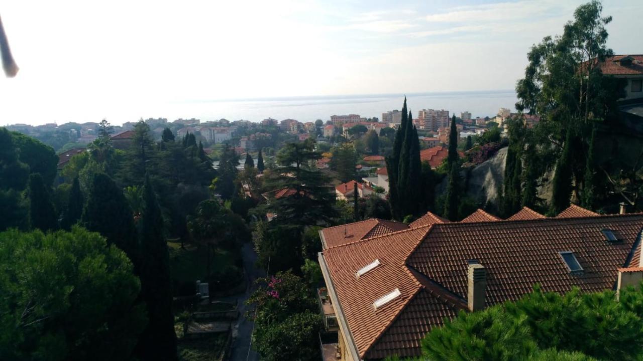 Appartamento Casa Lilli Vallecrosia Esterno foto